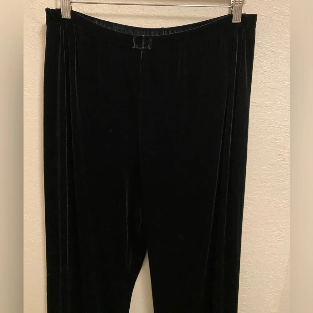 Anthropologie Black Pull On Velvet Pants With Satin Trim At Hem Size L
